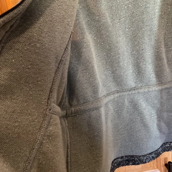 Woolrich Onyx Heather vest - Picture 7 of 7